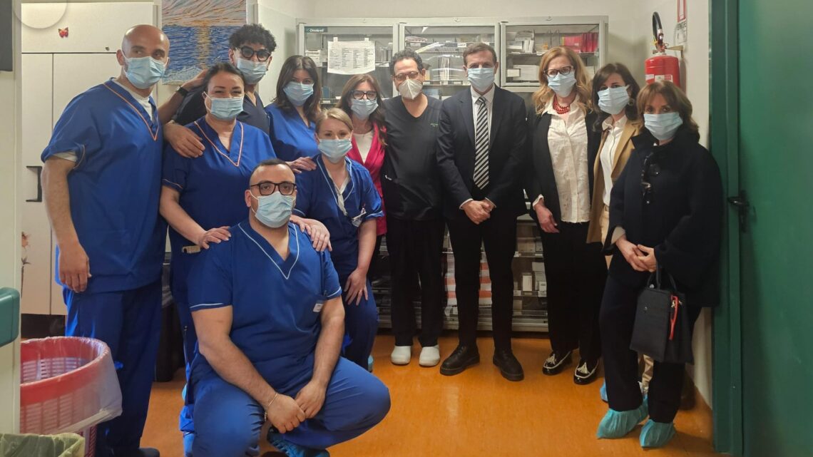 La visita del Direttore Sanitario all’ospedale di Pagani: un gesto di attenzione La visita del Direttore Sanitario all’ospedale di Pagani: un gesto di attenzione