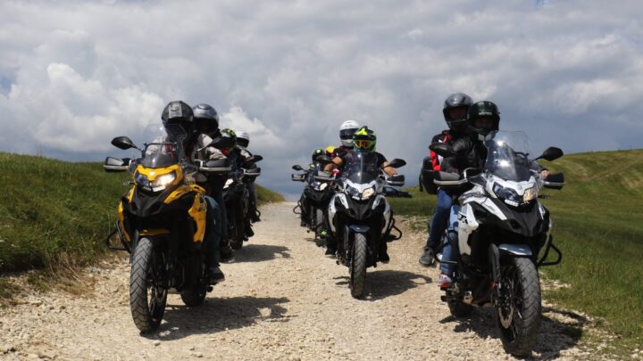 MOTOCICLISTI DA TUTTA ITALIA A SANTA MARIA A VICO PER IL LYNPHIS RIDE: MOTOTERAPIA, SPETTACOLO E SOLIDARIETÀ