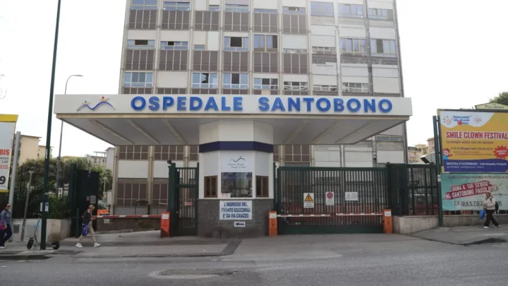 Zakaria, un anno e sette chili di speranza: da Gaza a Napoli per tornare a vivere