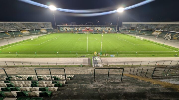 Nuovo volto per lo Stadio di Avellino: conclusi i lavori per il ritorno in Serie B. Luci, sicurezza e più posti per accogliere i tifosi