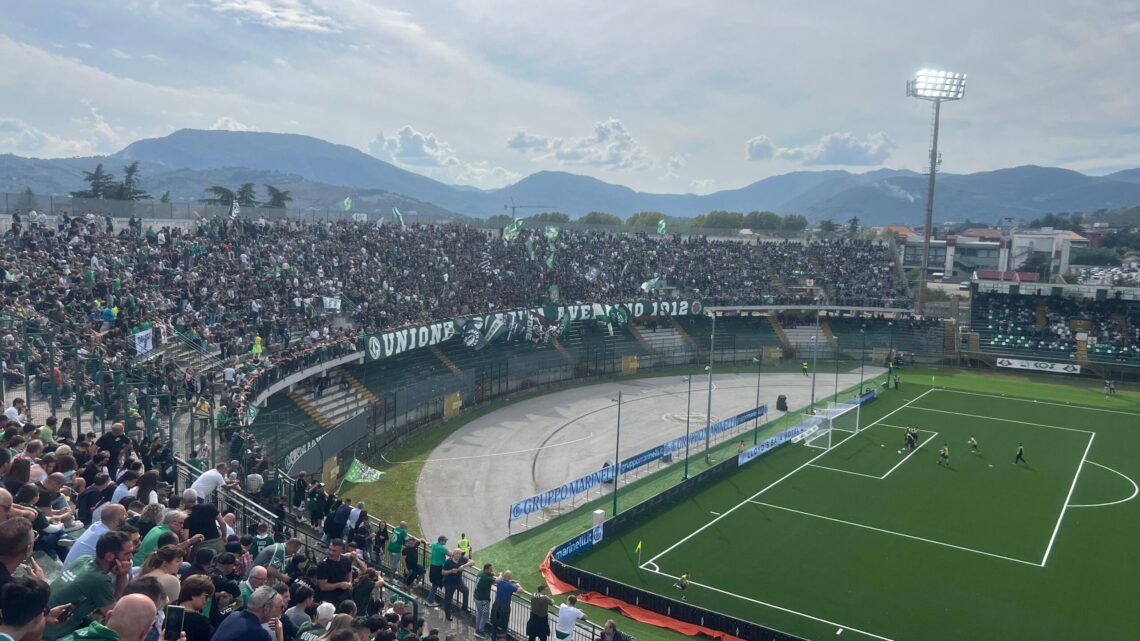Terza vittoria di fila per l’Avellino, Biancolino resta cauto: “Pensiamo già al Padova”