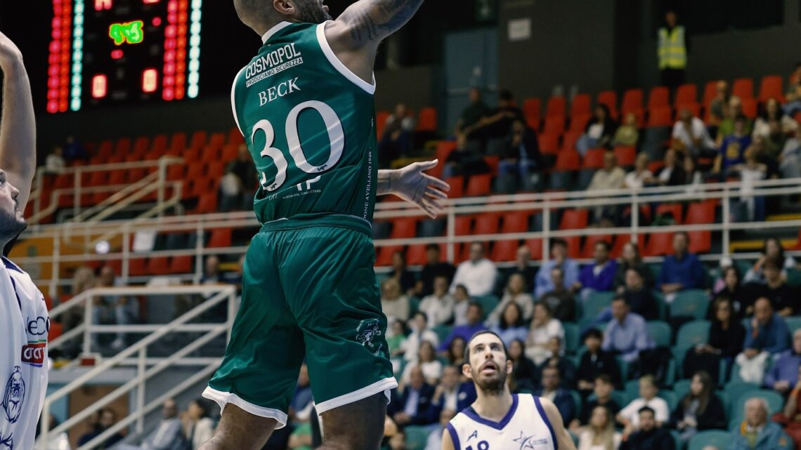 La Scandone vince facile col Viterbo (76-52)