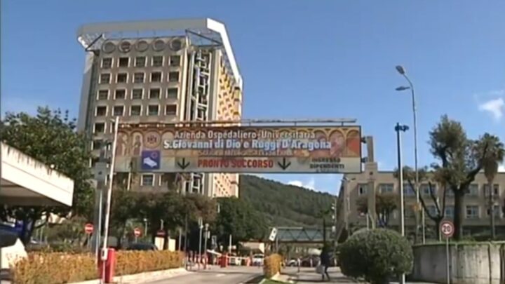 Torna a camminare grazie a un delicato intervento al midollo: eccezionale successo al “Ruggi” di Salerno