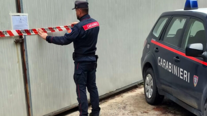 Solofra, gestione illecita di rifiuti nel polo conciario: scatta il sequestro dei Carabinieri Forestali