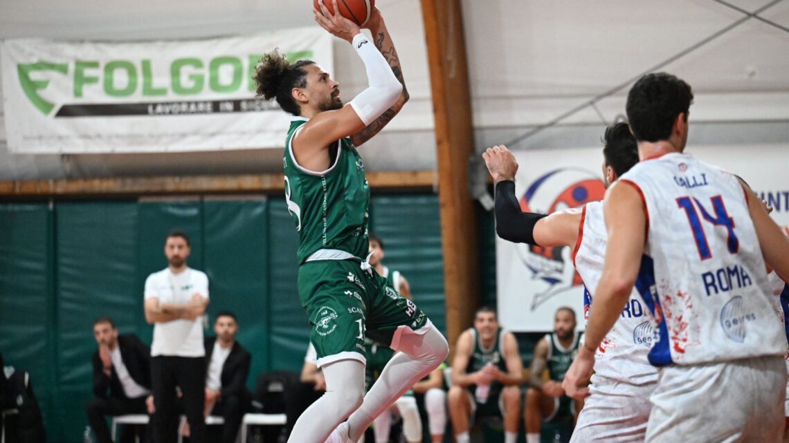 PRIMA SCONFITTA STAGIONALE DELLA SCANDONE AVELLINO SUL CAMPO DELLA CAPO LISTA CARVER ROMA