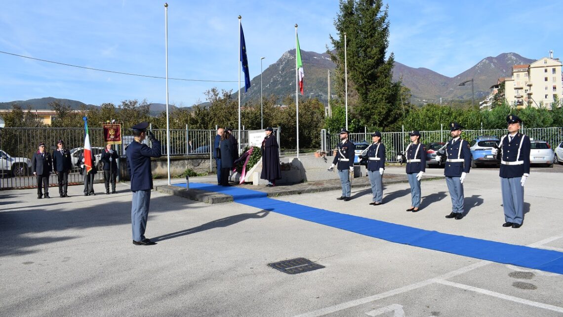 Avellino, la Questura ricorda i Caduti della Polizia di Stato: una cerimonia nel segno della memoria e della gratitudine