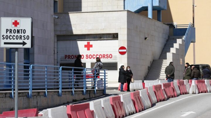 Avellino, dimissioni annunciate per il direttore del Pronto Soccorso del Moscati