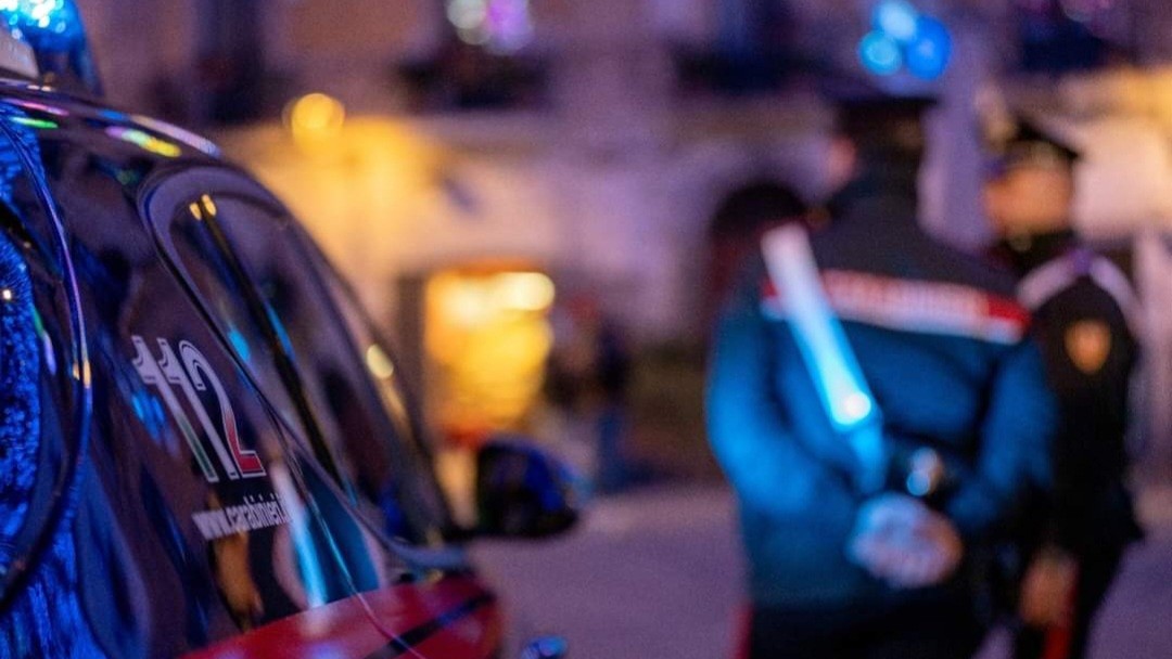 Avellino, controlli dei Carabinieri sulla movida: locale multato per somministrazione di alcol a minorenni