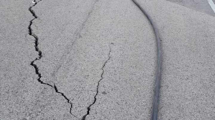 Frana sulla SP 88 a Buonopane: strada chiusa, lavori entro un mese /VIDEO