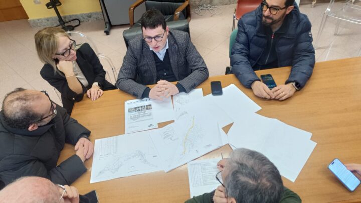 Manutenzione Straordinaria della Pubblica Illuminazione a Monteforte Irpino: Un Impegno per la Sicurezza e il Futuro