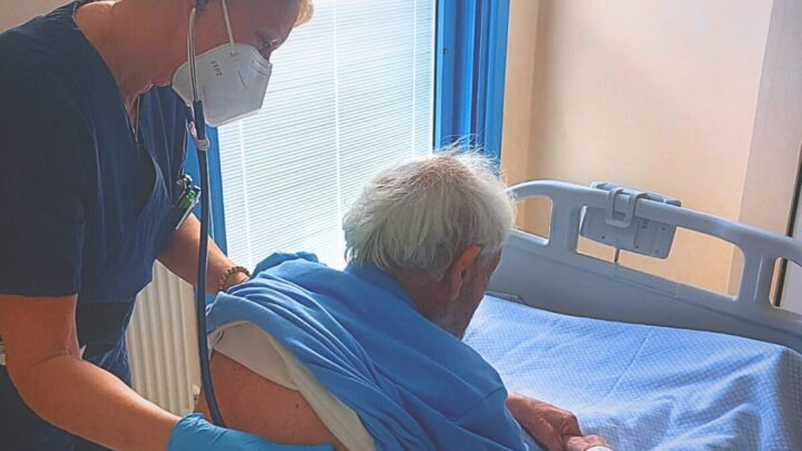 Avellino, al Moscati nasce il “Codice Argento”: percorso dedicato agli anziani fragili in Pronto soccorso