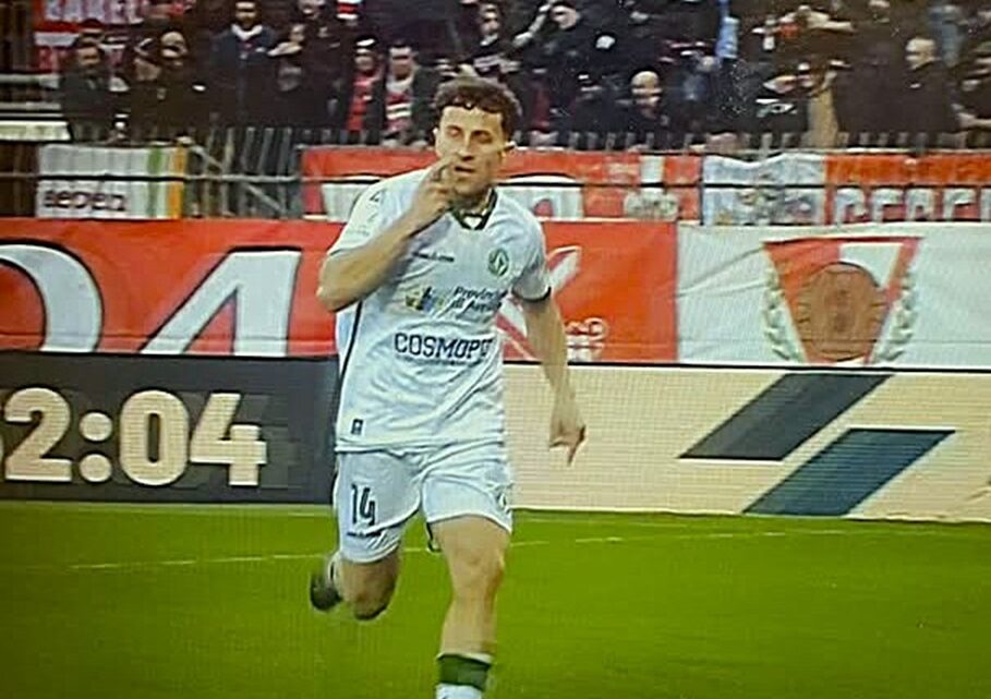 BIASCI  ANCORA  A  SEGNO, VITTORIA  BUTTATA