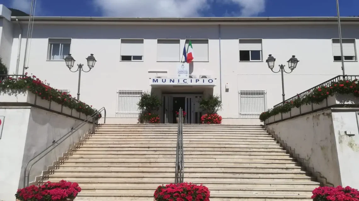 Capaccio Paestum, i consiglieri di opposizione contro l’ordinanza sugli alcolici: «Scelta confusa e dannosa»