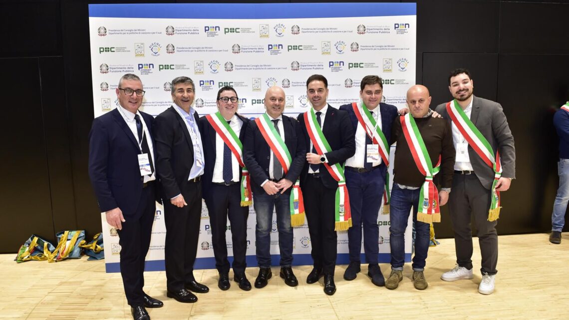 Monteforte valorizza le sue eccellenze: Antonio Aurigemma ospite d’onore dell’evento estivo e via libera al programma di rilancio del paese