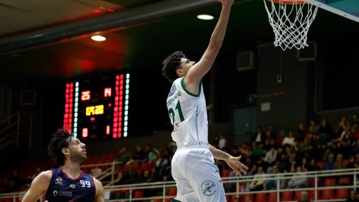 Scandone, in Sardegna il primo match point: contro Cagliari gara 2 vale la semifinale