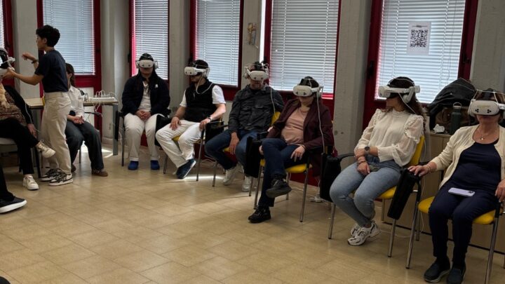 Sanità hi-tech a Salerno: con la realtà virtuale di “Gulliver” i batteri diventano visibili