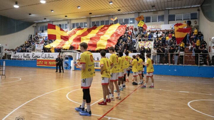 Playoff, Scandone Avellino–Messina: al Del Mauro si apre la sfida