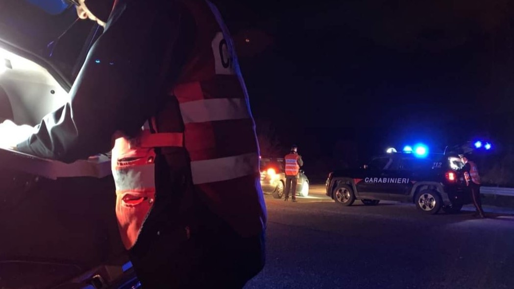 Irpinia, Operazione dei Carabinieri: 40 Pattuglie in Azione Irpinia, Operazione dei Carabinieri: 40 Pattuglie in Azione