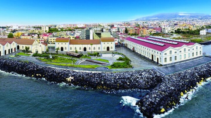 Napoli, scatta il divieto di balneazione a Pietrarsa: valori di Escherichia Coli oltre i limiti