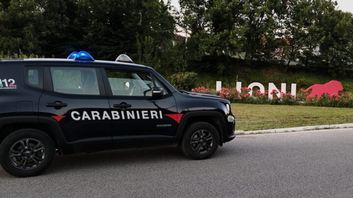 Arrestato un 47enne per minacce e danneggiamento a Lioni