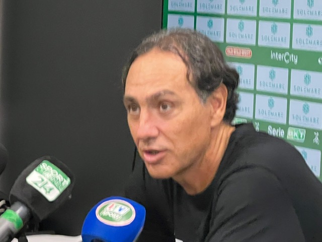 Avellino-Vicenza 3-0, primo sorriso per Nesta. Favilli protagonista con tre assist Avellino-Vicenza 3-0, primo sorriso per Nesta. Favilli protagonista con tre assist